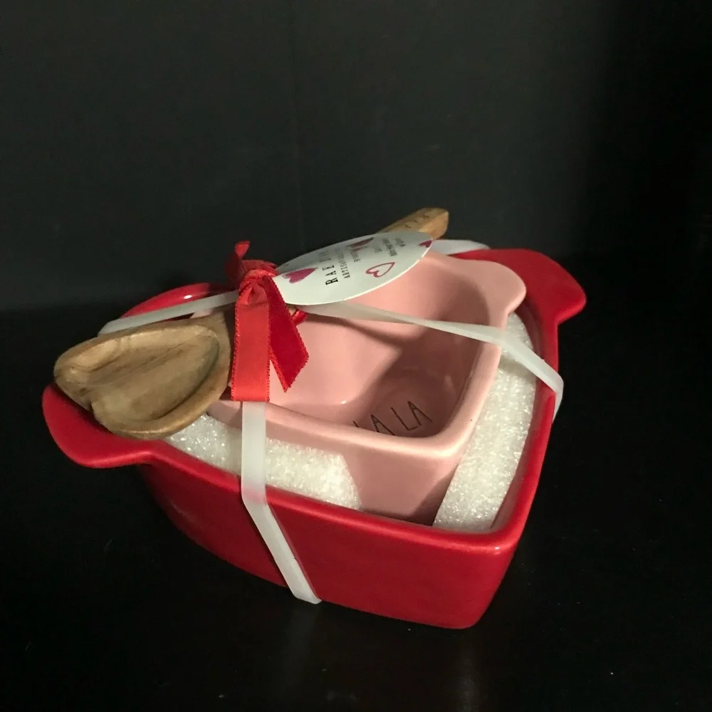 New RAE DUNN Set of Mini Heart Bakers w/ Spoon